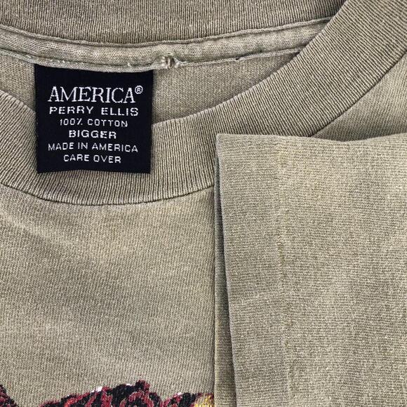 Perry Ellis America graphic tshirt Y2K vintage - Picture 3 of 4